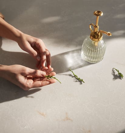 משטחים ברי קיימא של אבן קיסר