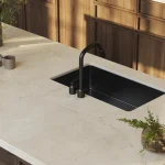 משטח שיש פורצלן של אבן קיסר דגם 915 Almond Stone